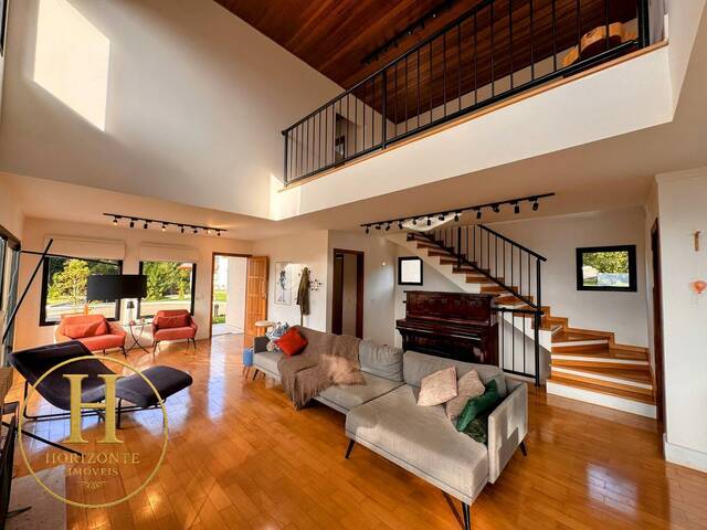 Casa para Venda em Campos do Jordão - 5