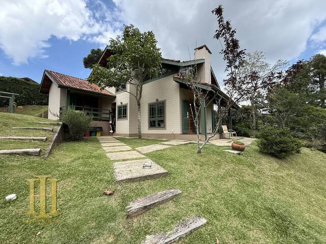 #17 - Casa para Venda em Campos do Jordão - SP