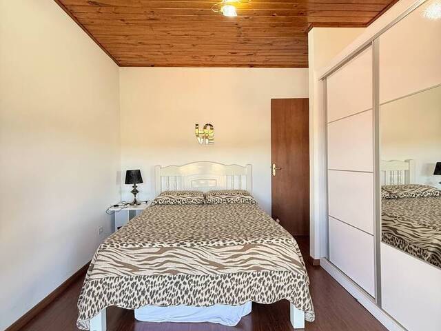 #28 - Casa para Venda em Campos do Jordão - SP - 3