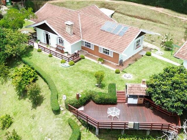 #30 - Casa para Venda em Campos do Jordão - SP - 3