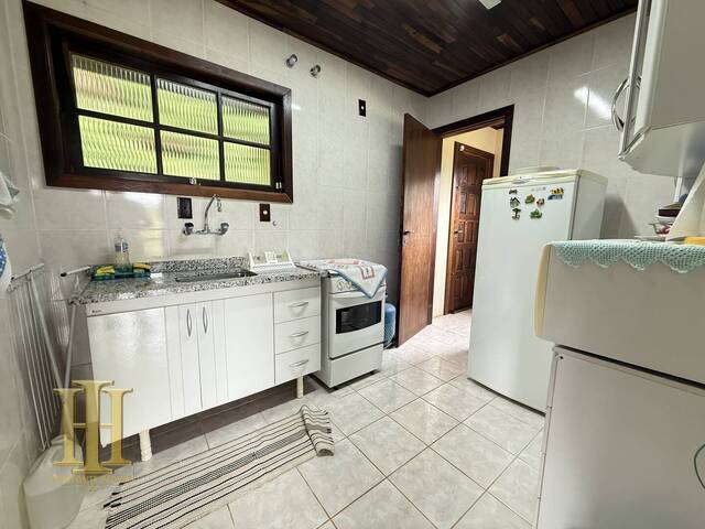 #31 - Casa para Venda em Campos do Jordão - SP
