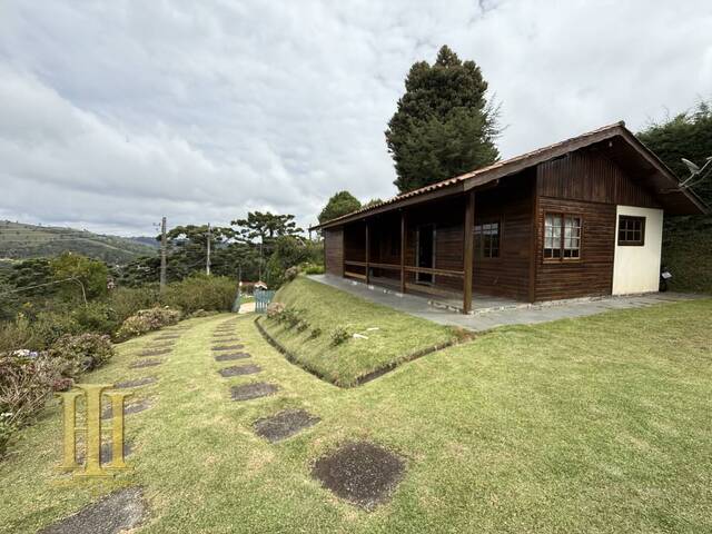 #31 - Casa para Venda em Campos do Jordão - SP