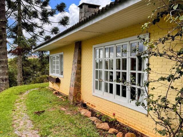 #33 - Casa para Venda em Campos do Jordão - SP - 3
