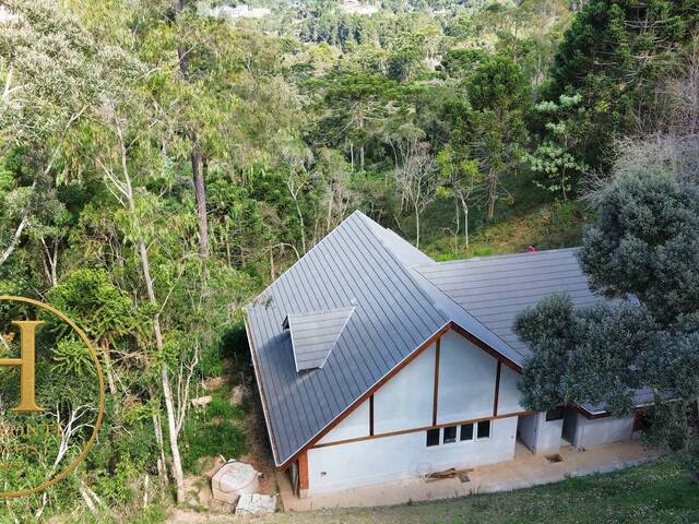#45 - Casa para Venda em Campos do Jordão - SP - 2