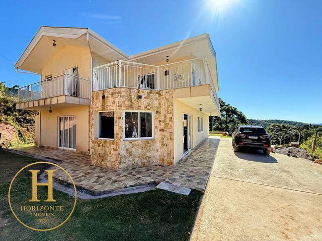 #49 - Casa para Venda em Campos do Jordão - SP - 2
