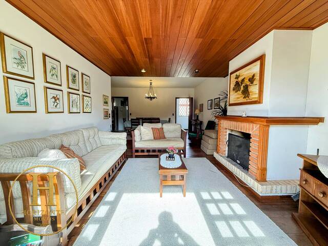 #13 - Apartamento para Venda em Campos do Jordão - SP - 1