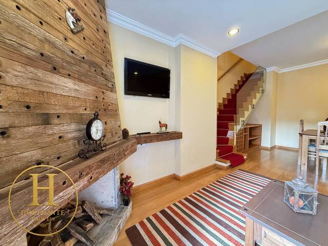 #55 - Apartamento para Venda em Campos do Jordão - SP