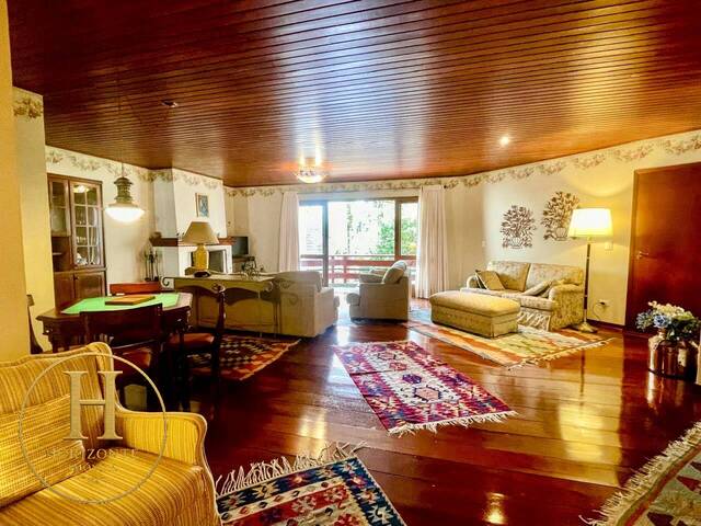 Venda em morro do elefante - Campos do Jordão