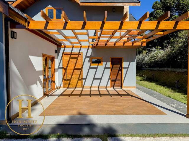 Casa para Venda em Campos do Jordão - 4