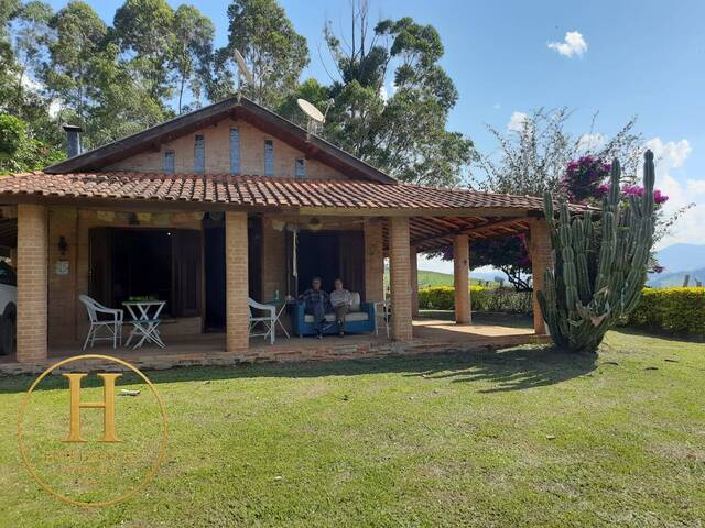 #62 - Sítio para Venda em Campos do Jordão - SP - 1