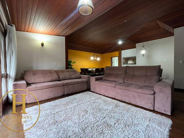 #69 - Apartamento para Venda em Campos do Jordão - SP