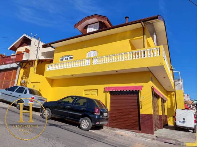 #72 - Casa para Venda em Campos do Jordão - SP - 1