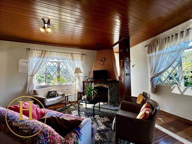 #78 - Casa para Venda em Campos do Jordão - SP - 3