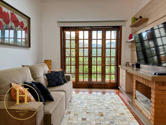 Venda em Capivari - Campos do Jordão