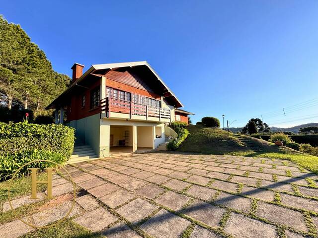 #88 - Casa para Venda em Campos do Jordão - SP