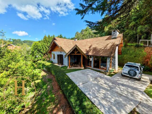 #95 - Casa para Venda em Campos do Jordão - SP - 1