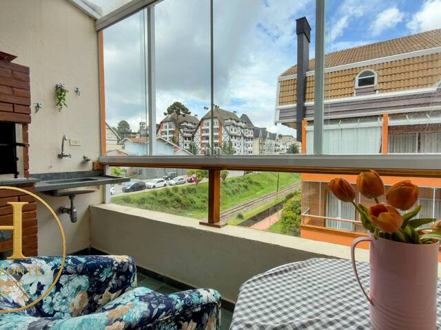 #100 - Apartamento para Venda em Campos do Jordão - SP - 2