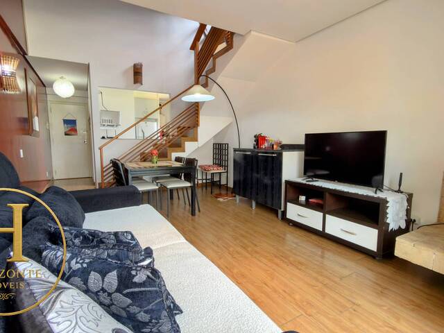 #100 - Apartamento para Venda em Campos do Jordão - SP - 3